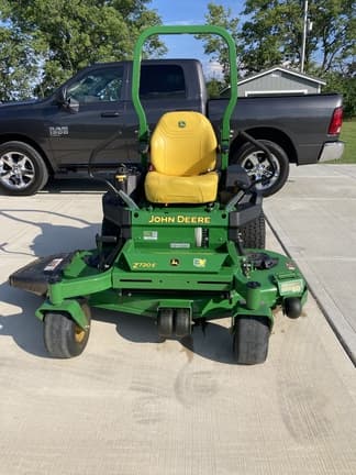 Image of John Deere Z720E equipment image 3