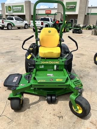 Main image John Deere Z720E