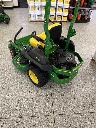 Image of John Deere Z720E equipment image 2