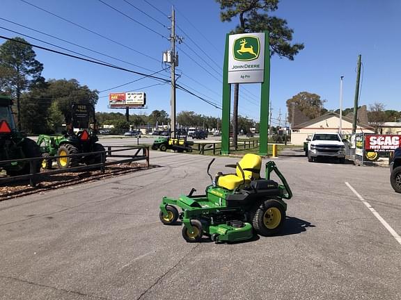 Image of John Deere Z720E Primary image