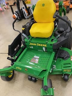 Main image John Deere Z720E