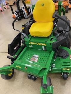 Main image John Deere Z720E