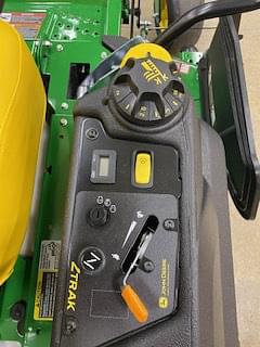 Image of John Deere Z720E equipment image 4