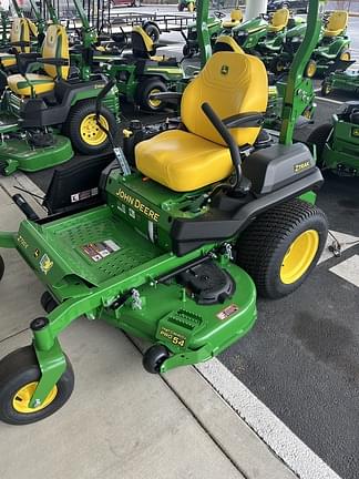 Image of John Deere Z720E equipment image 1