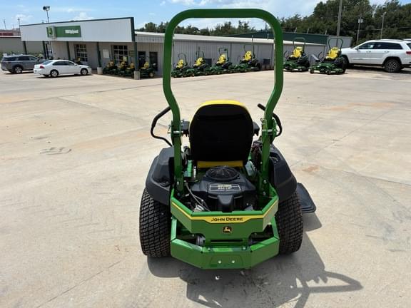 Image of John Deere Z720E equipment image 3