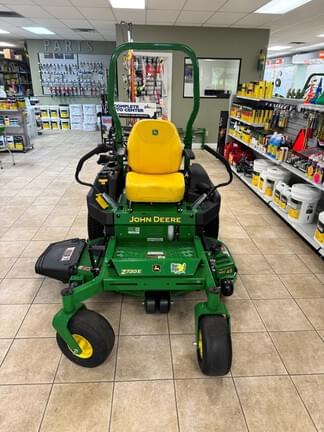 Image of John Deere Z720E Image 0