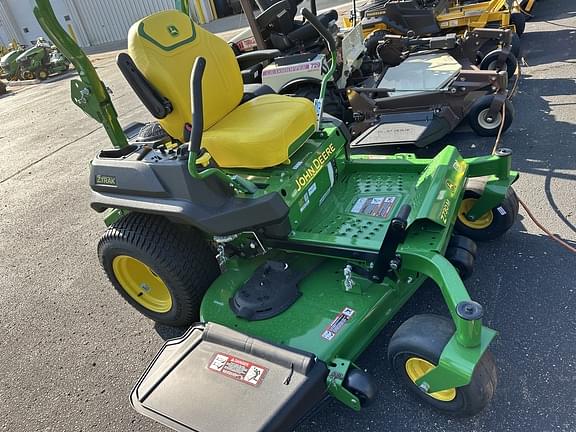 Image of John Deere Z730M equipment image 1