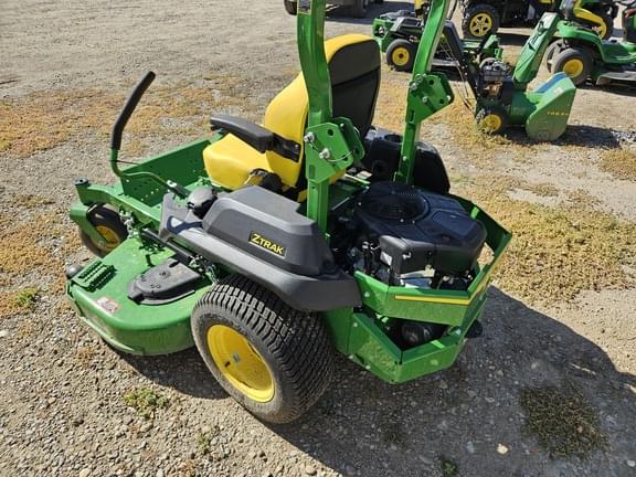 Image of John Deere Z735M equipment image 2
