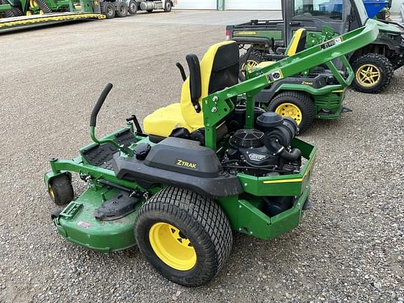 Image of John Deere Z740R equipment image 4