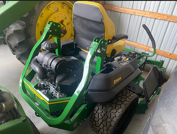 Image of John Deere Z760R equipment image 2