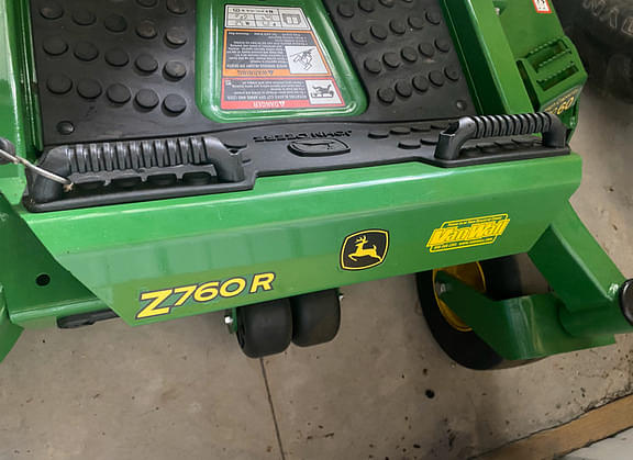 Image of John Deere Z760R equipment image 3