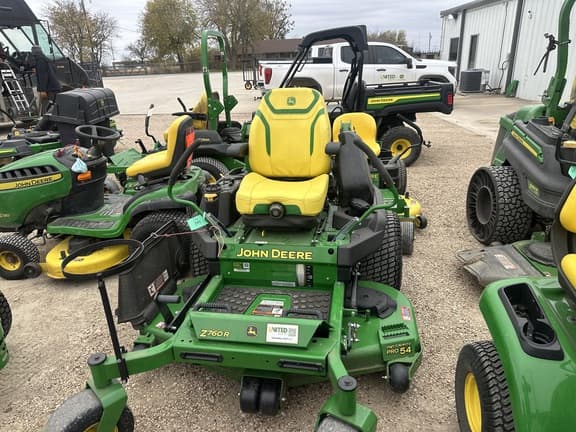 Image of John Deere Z760R equipment image 2