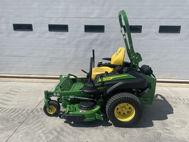 Image of John Deere Z915E equipment image 1