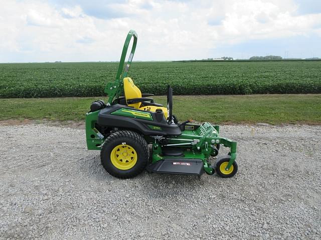Image of John Deere Z915E equipment image 2