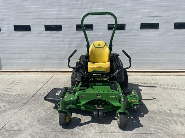 Image of John Deere Z915E equipment image 2