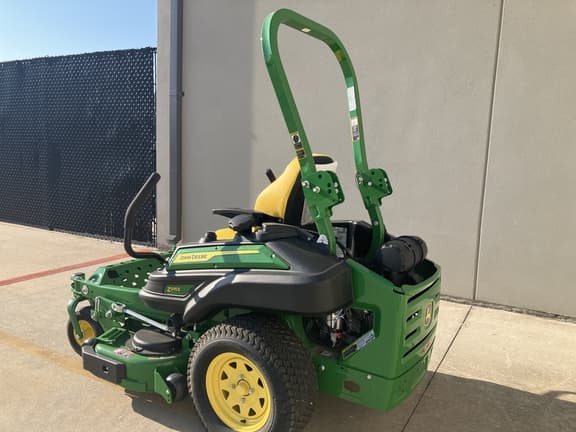 Image of John Deere Z915E equipment image 2