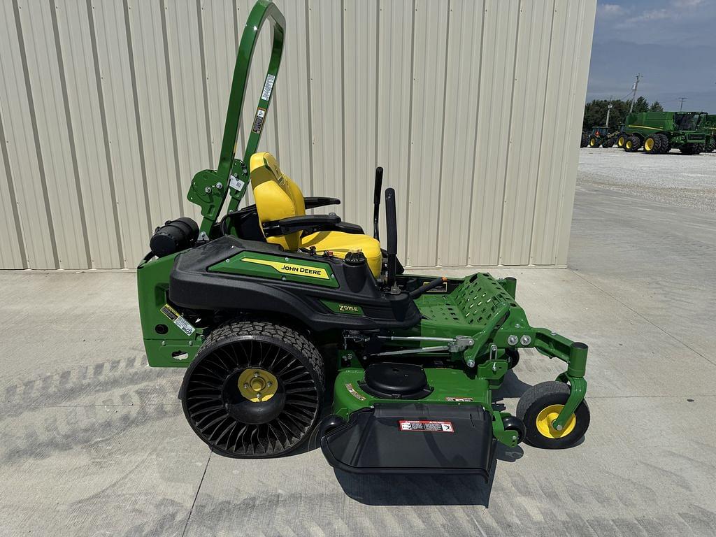 Image of John Deere Z915E Primary Image