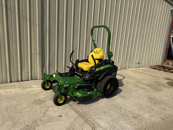Image of John Deere Z915E equipment image 1