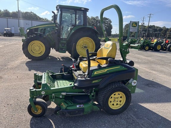 2024 John Deere Z915E Equipment Image0
