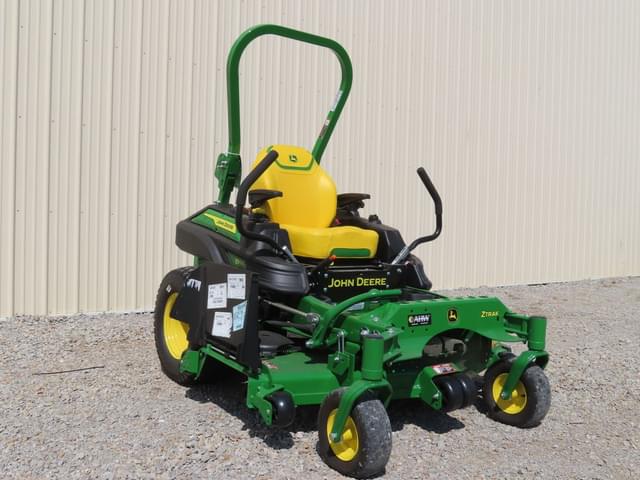 Image of John Deere Z915E equipment image 1
