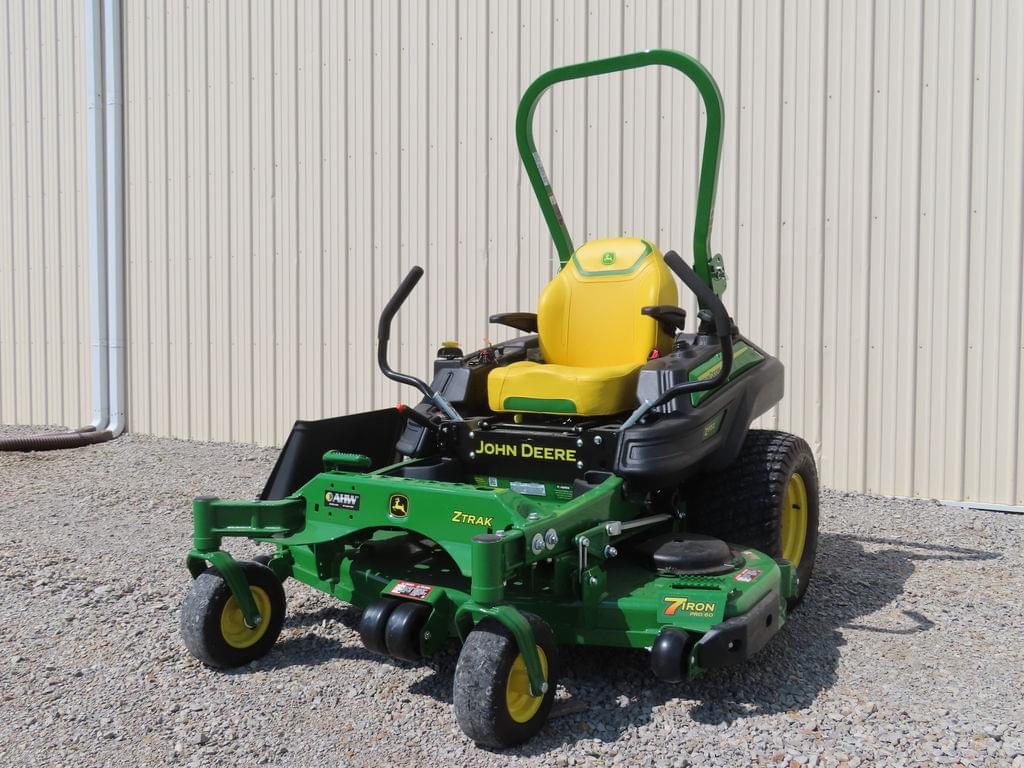 Image of John Deere Z915E Primary image