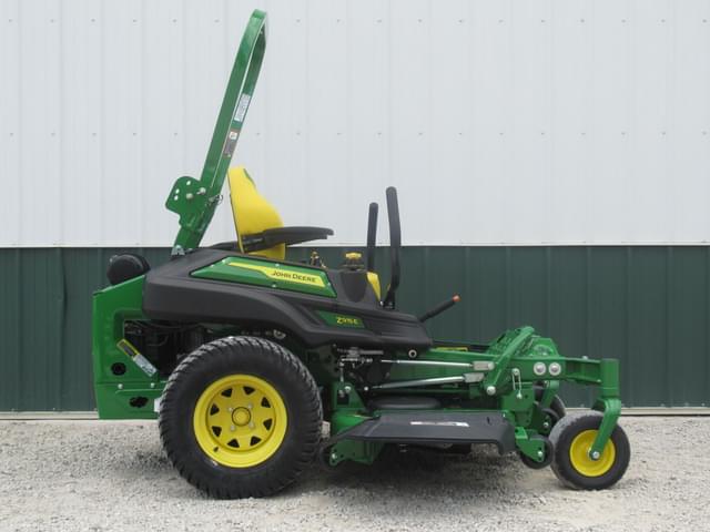 Image of John Deere Z915E equipment image 3