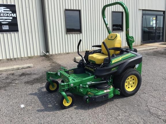 Image of John Deere Z915E equipment image 1