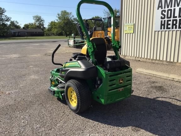Image of John Deere Z915E equipment image 2