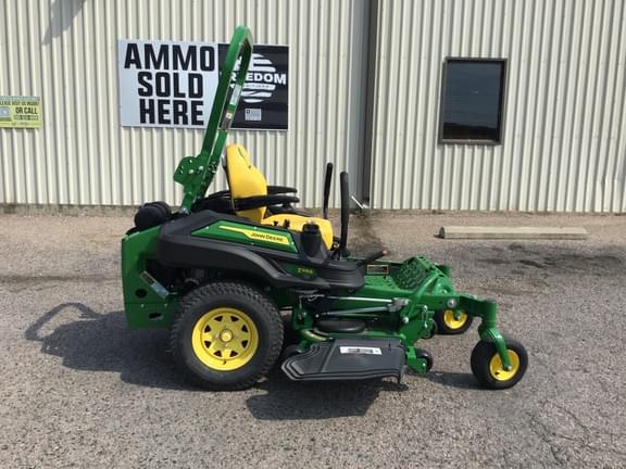 Image of John Deere Z915E equipment image 4