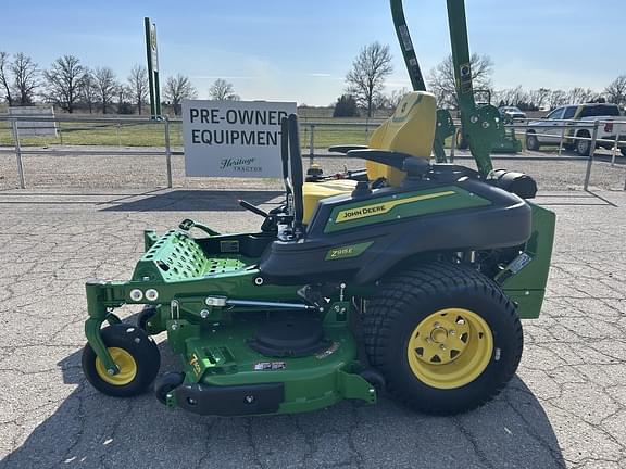 Image of John Deere Z915E equipment image 1