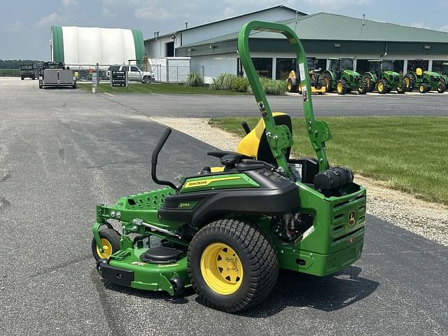 Image of John Deere Z915E equipment image 1