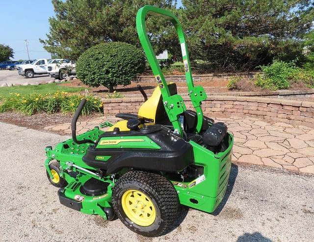 Image of John Deere Z915E equipment image 3