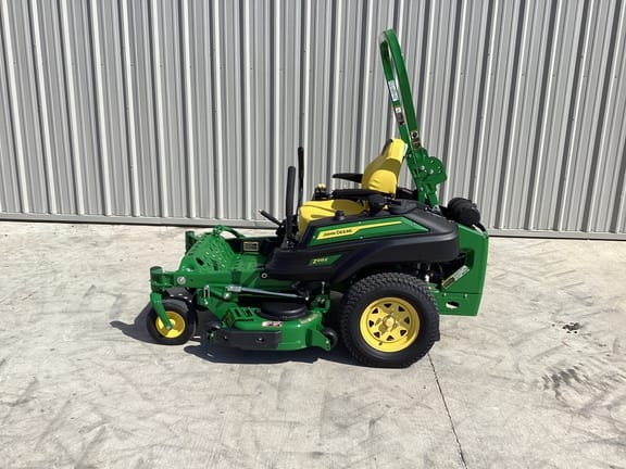 2024 John Deere Z915E Equipment Image0