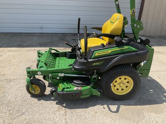 Image of John Deere Z915E Primary image