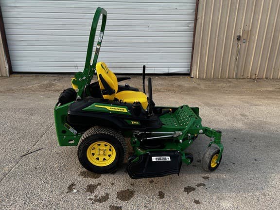 Image of John Deere Z915E equipment image 1