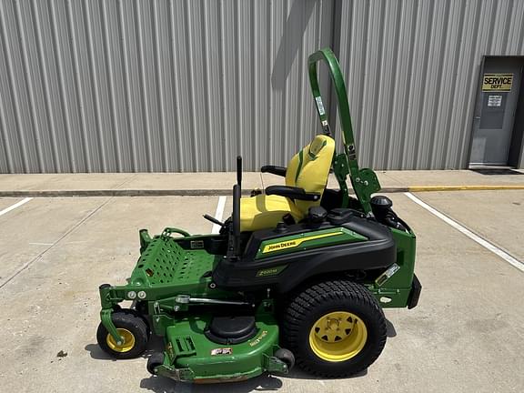 Image of John Deere Z920M Primary image