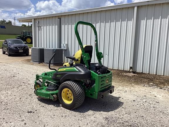 Image of John Deere Z920M equipment image 2