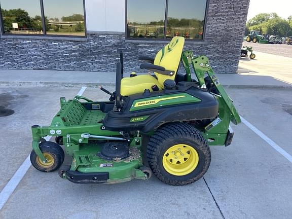 Image of John Deere Z920M equipment image 2