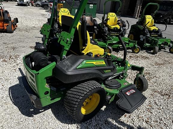 Image of John Deere Z920M equipment image 3