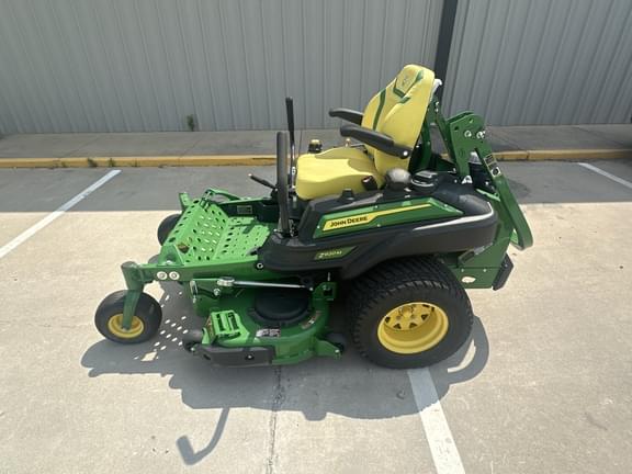Image of John Deere Z920M Primary image