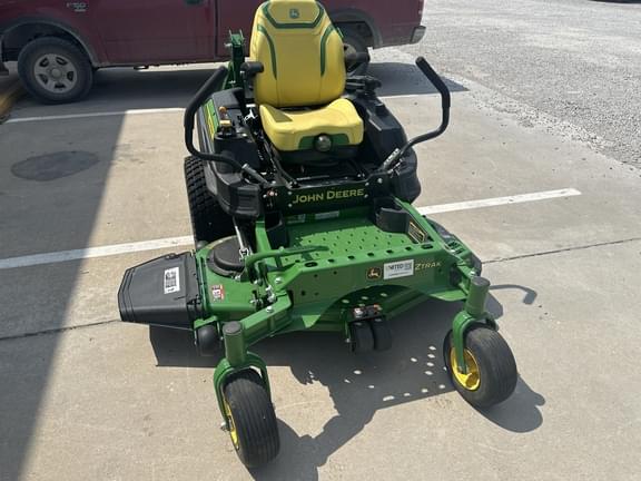 Image of John Deere Z920M equipment image 3