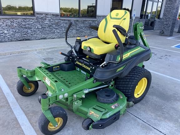 Image of John Deere Z920M equipment image 3