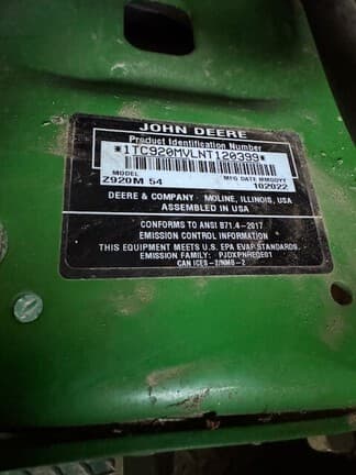 Image of John Deere Z920M equipment image 2