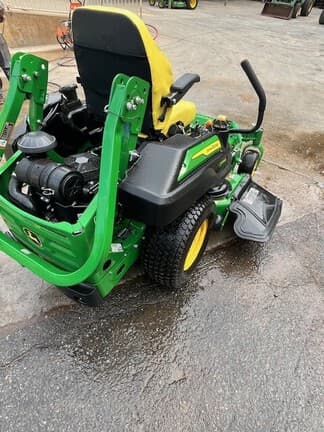 Image of John Deere Z920M equipment image 3