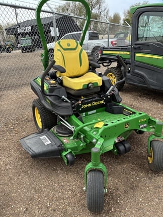 2024 John Deere Z920M Equipment Image0