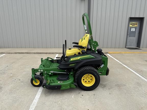 Image of John Deere Z920M equipment image 2