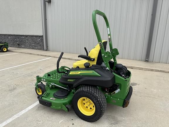 Image of John Deere Z920M equipment image 3