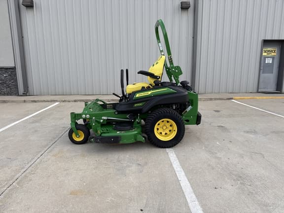 Image of John Deere Z920M equipment image 1