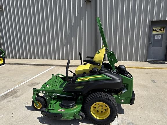 Image of John Deere Z920M equipment image 2