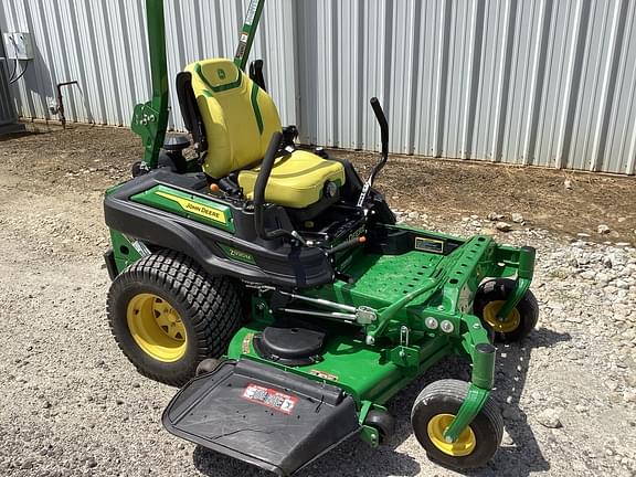 Image of John Deere Z920M equipment image 4